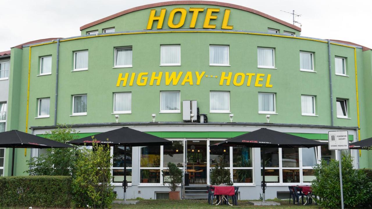 Highway Hotel Хербольцхайм Экстерьер фото